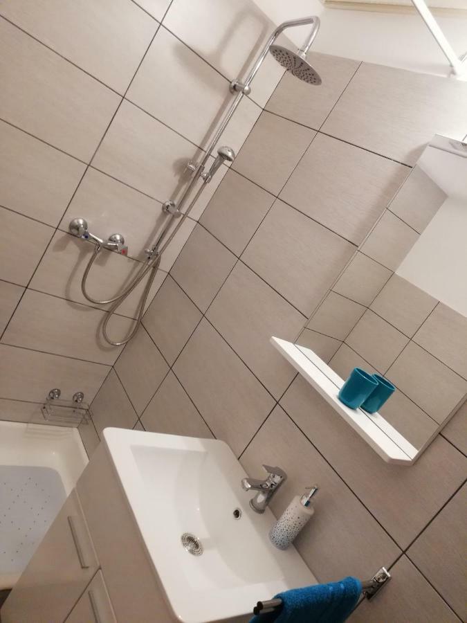 Nokturno Apartment, Self Check-In Porec Luaran gambar
