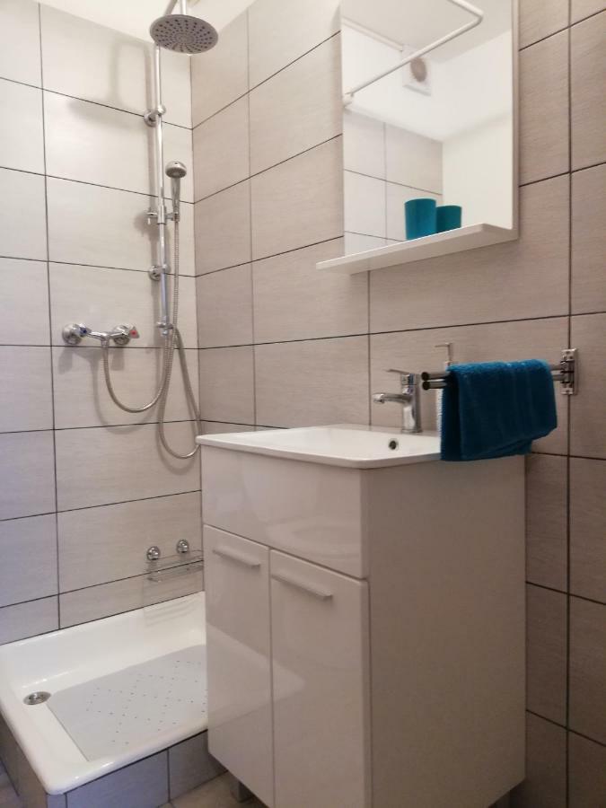 Nokturno Apartment, Self Check-In Porec Luaran gambar