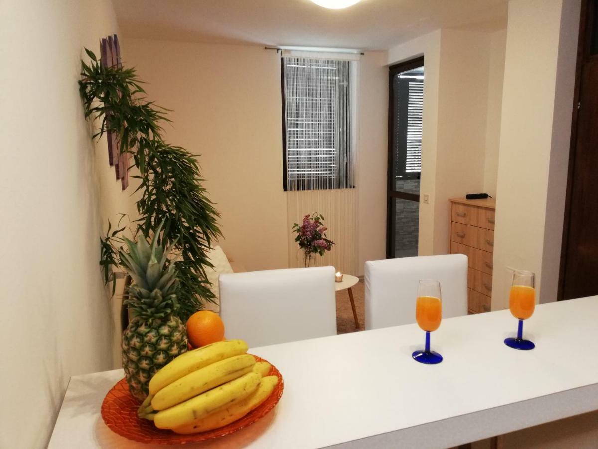 Nokturno Apartment, Self Check-In Porec Luaran gambar