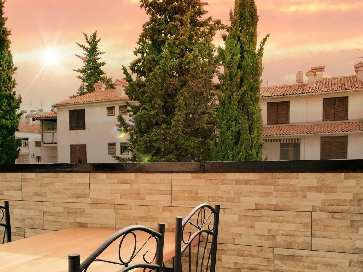 Nokturno Apartment, Self Check-In Porec Luaran gambar